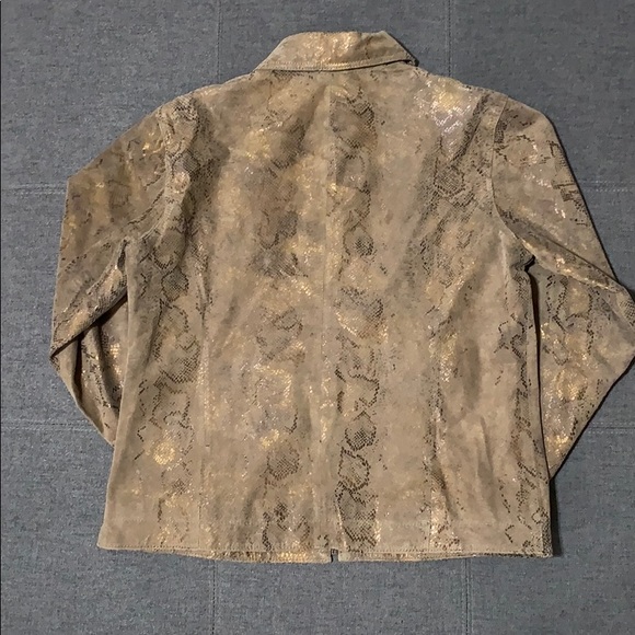 EUC Chico’s 100% leather jacket - Picture 6 of 7